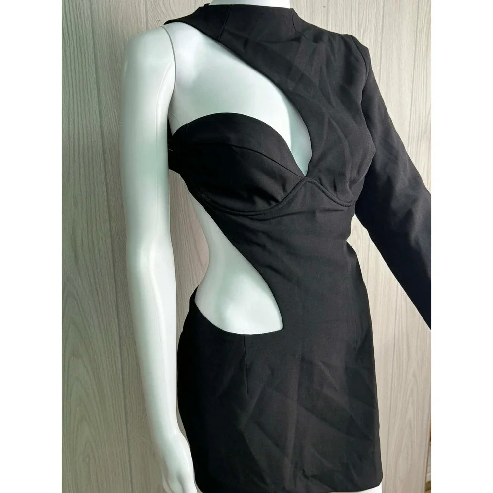 PrettyLittleThing Black One Sleeve Cut Out Blazer Dress Size‎ 10
